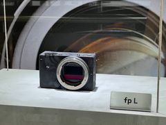 -星光摄影器材城