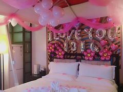 -喜鹊愉家酒店(郑州曼哈顿博览中心地铁站店)