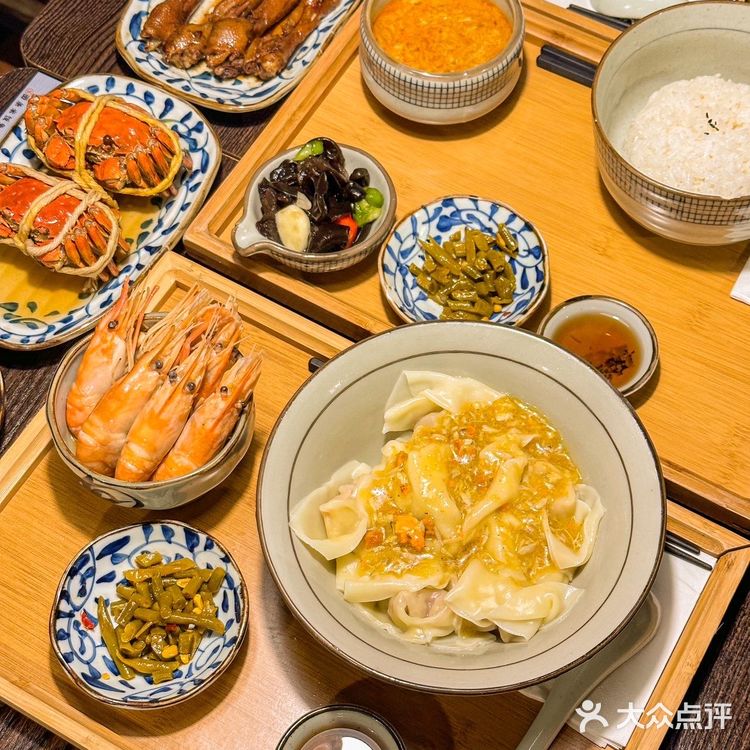 别问了！在杭州！这碗蟹黄金捞给我好吃哭了