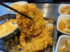 -丽丽三鲜螺蛳粉(田林路店)