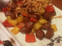 金蒜片银杏牛肉粒-青岛海景花园大酒店·白果树餐厅青岛菜