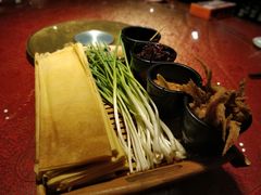 -赵记煎饼卷大葱(泰山大街店)