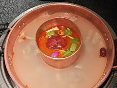 -菌自由丨野生菌火锅特色庭院餐厅(丽江古城店)