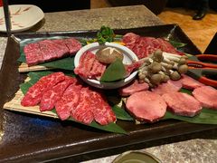 -炼火烤肉店