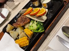 -必胜客(证大大拇指店)