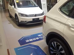 -上汽大众4S店(上海冠松店)