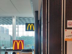 -麦当劳(深圳北站高铁店)