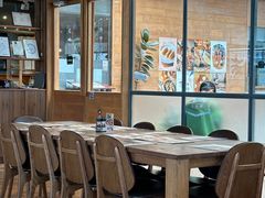 -ROAST coffee & eatery