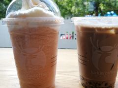 大红袍寒天牛乳茶-瑞幸咖啡(临海市银泰城店)