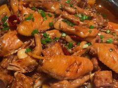 -胖哥俩肉蟹煲(杭州大厦中央广场店)