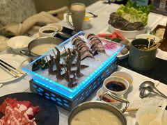 -红鼎豆捞·非遗鲍皇汤火锅(宝丰路店)