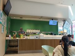 -奈雪的茶(优特汇店)