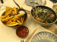 -斯普汇生蚝牛排馆(中骏世界城店)