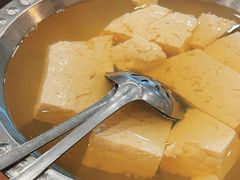 -石磨豆花家常菜·牦牛排土火锅
