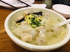 招牌鲜虾小馄饨-苏小柳手工点心(人民广场分院)