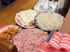 -沸炉重庆老火锅(军事博物馆店)