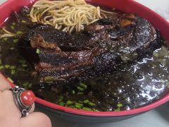 -小龙大肉面馆