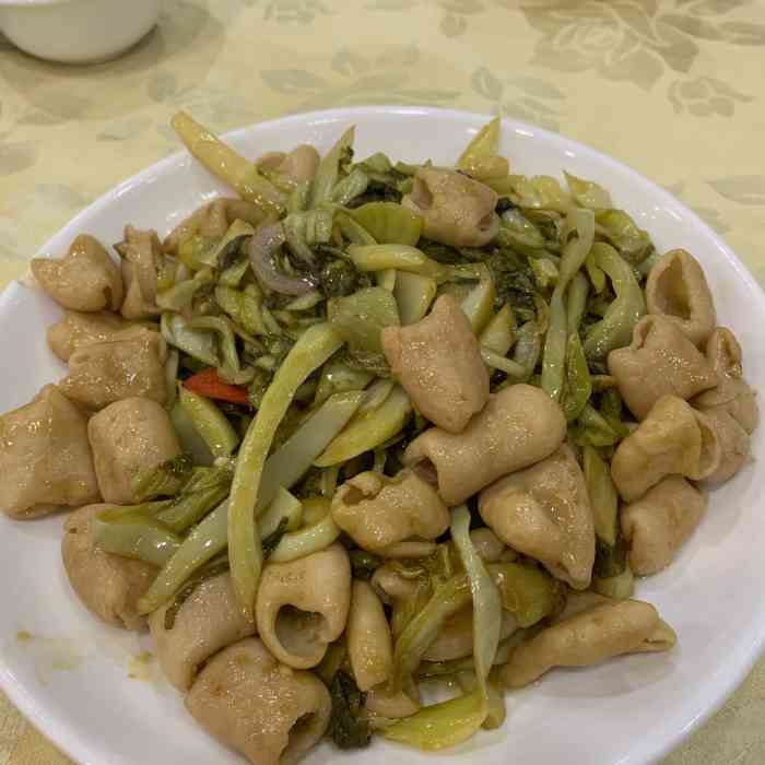 佰味佳客家砵仔菜(梅林店"最大的缺点,不好吃!依稀记得前两年去过.