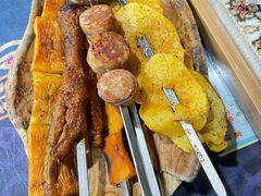 -乡村馕坑肉·烧烤·新疆菜·本地人更爱吃(阿勒泰首店)