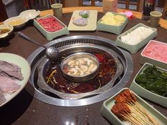 -巴倒烫陆派火锅山庄(南山总店)