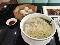 -玉兰苑一等茶餐厅