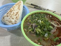 -阿叶羊杂碎(前进街店)