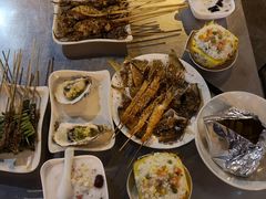 -海口骑楼小吃街