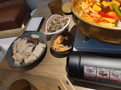 -毛肚向右·川渝毛肚王(经开永旺店)