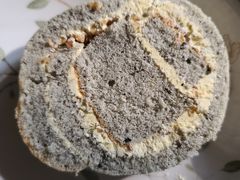 黑芝麻咸奶油蛋糕卷-思味特(纬一路店)