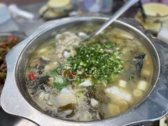 -廖哥泡椒兔(峨眉店)