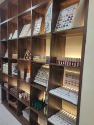 -蜜丝卡伦美甲美睫半永久