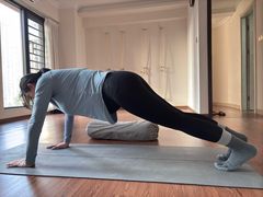 -遇见瑜伽WITH YOGA瑜伽普拉提生活馆