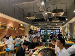 大堂-木屋烧烤(岗顶二店)