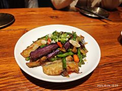 -柴窝堡22号辣子鸡·传承新疆菜