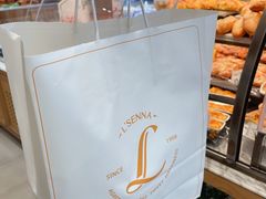-罗森尼娜(德思勤店)
