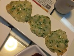 -新大咀港式茶餐厅(宝山万达店)