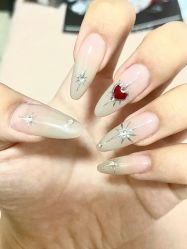 -晨·艺美甲美睫