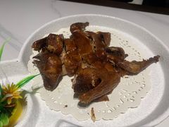 吊烧乳鸽皇-景笙毋米粥底火锅(20年老字号)