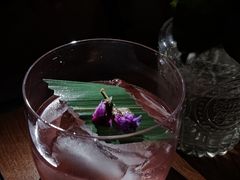 -Mx.cocktail bar