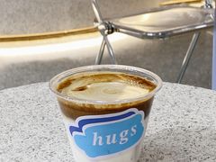 -HUGS coffee(东区店)