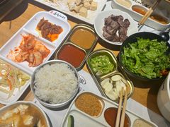 -秋香家韩式炭火烤肉(磐石路店)