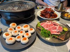 -草家酱蟹炭火烤肉店(珲春南路一店)