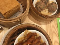 香滑馬拉糕，牛肉球，凤爪-添好运点心专门店(百老汇店)
