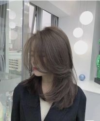 -丝语萱形象