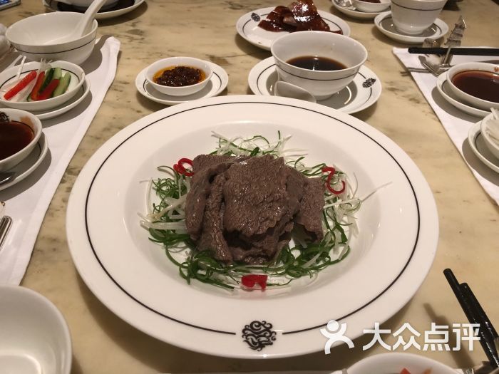 半岛酒店中餐厅白灼大连雪花牛肉图片 第3张