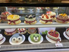 -花花卷卷·鲜食蛋糕(静安久光百货店)