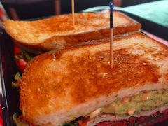 -The Habit Burger Grill 哈比特汉堡(世博店)
