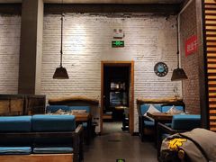 -苹果树下艺术餐厅(宋庄店)