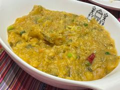 -香巴拉云南餐厅(华莱坞店)