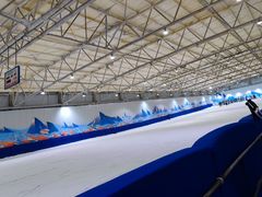 -乔波室内滑雪场